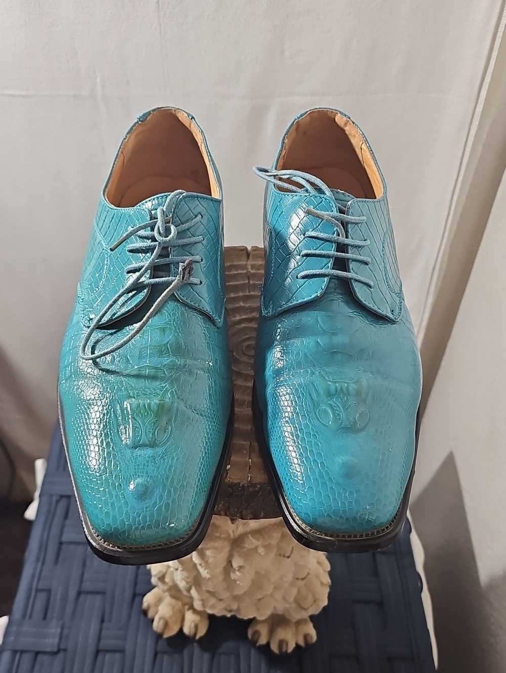 Men's Turquoise Lace-Up Dress Oxfords